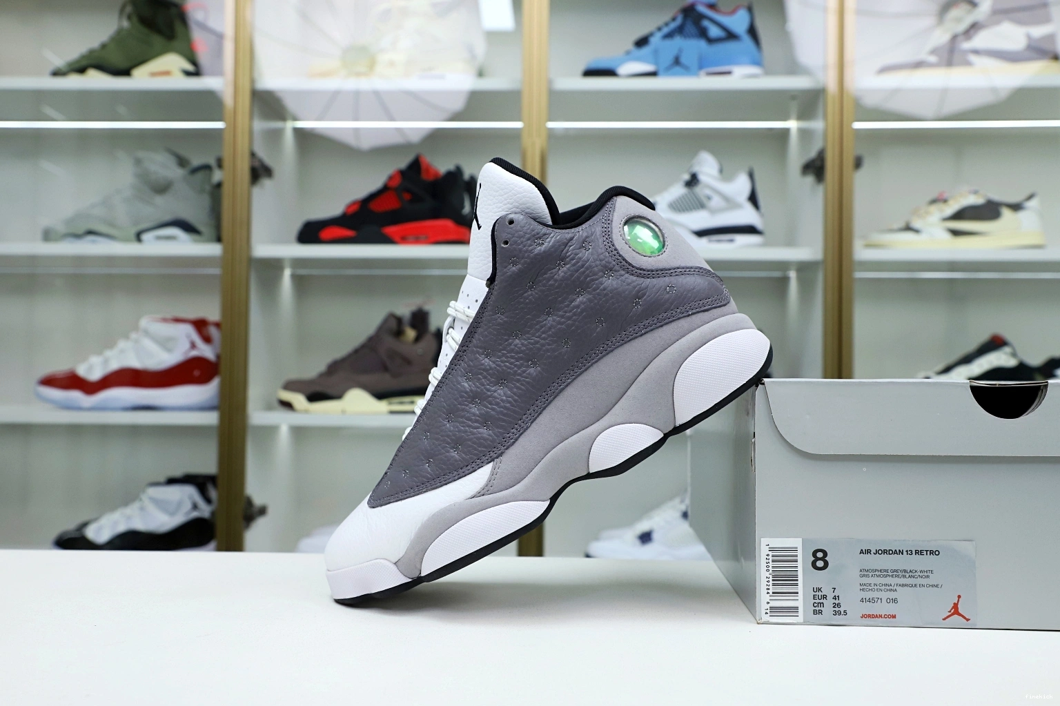 'ATMOSPHERE 13 AIR GREY' RETRO JORDAN -414571-016 1227